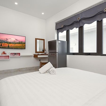 Moonlight Beach Hotel Da Nang Bagian luar foto
